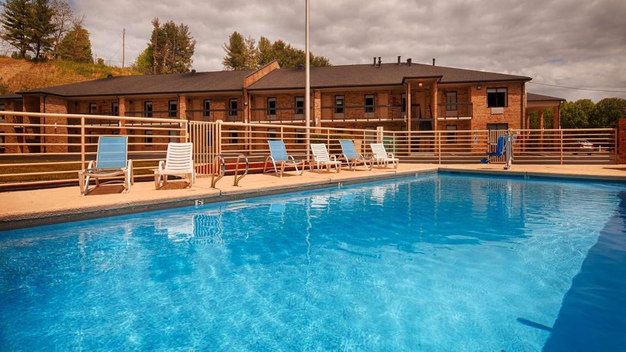 Hotel Bryson 2*